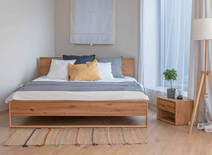 Arona solid wood oak bed 140-180cm | Oiled oak