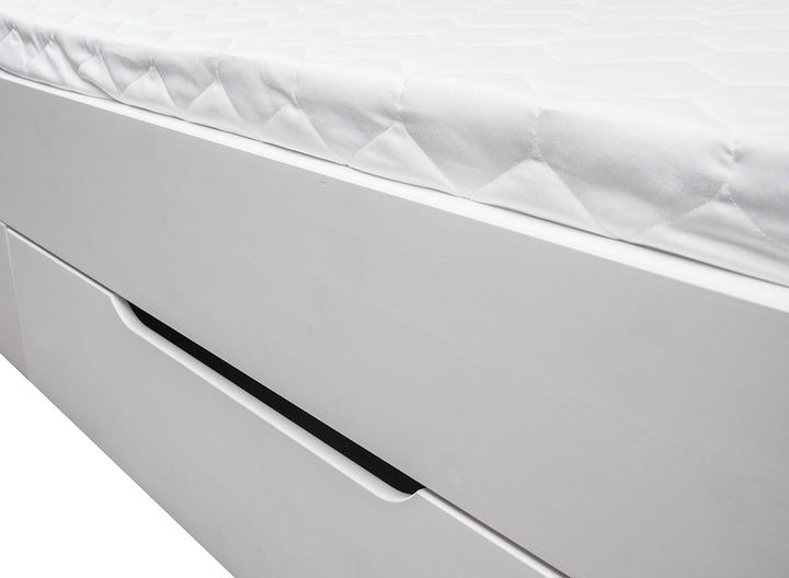 Bologna Elegante Massivholz Kieferbett 90-180cm | Farbe weiß