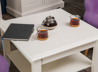 kiefer_massivholz_Bologna Elegante Massivholz Kiefer kleiner Couchtisch, Farbe Weiß