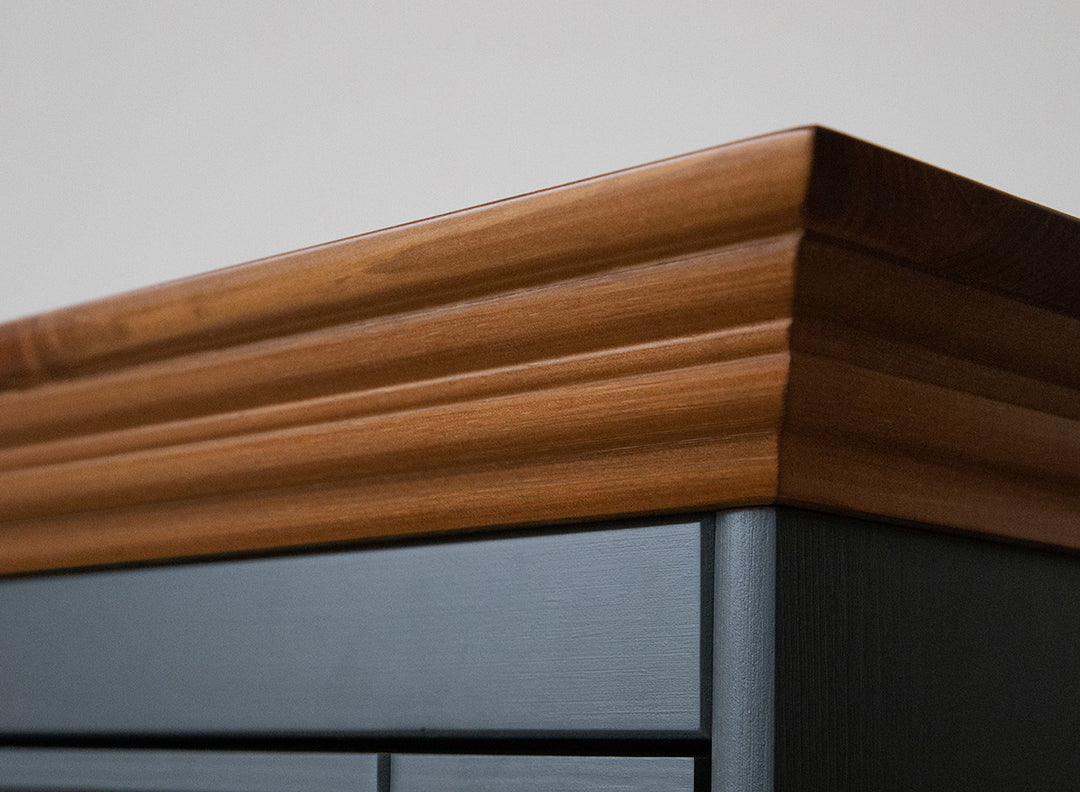 Bologna Elegant Solid Wood Pine Display Cabinet 2D | Color graphite - oak
