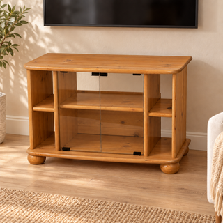 Anika TV-Schrank 55er aus 100% Bio Kiefer Massivholz in Antik Kiefer im Wohnraum