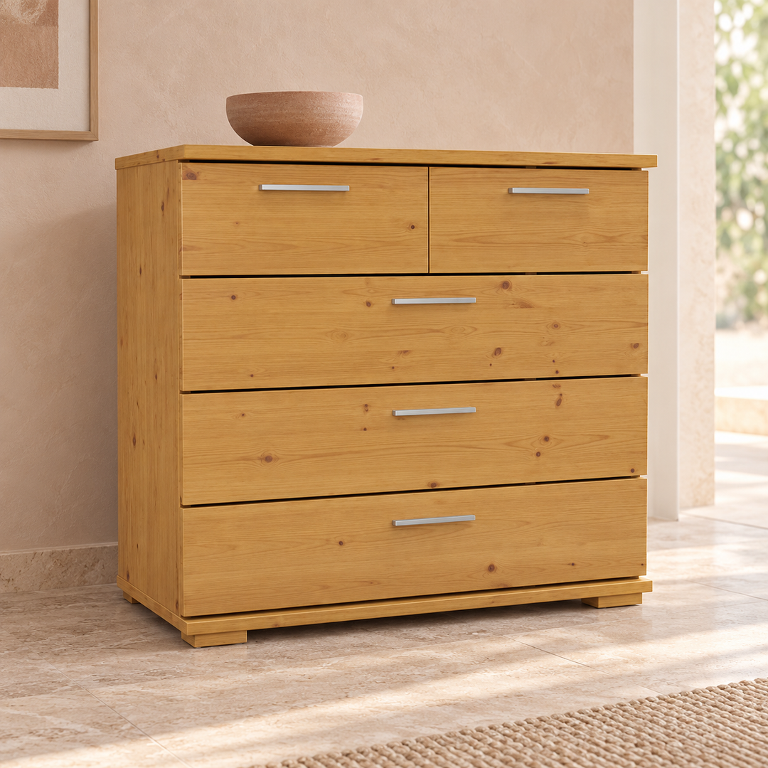 kiefer_massivholz_Nobis Kommode Kiefer, Sideboard mit 5 Schubladen aus massivem Holz – Gesamtansicht