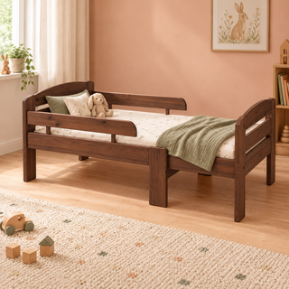 kiefer_massivholz_Leo mitwachsendes Kinderbett – nussbaum
