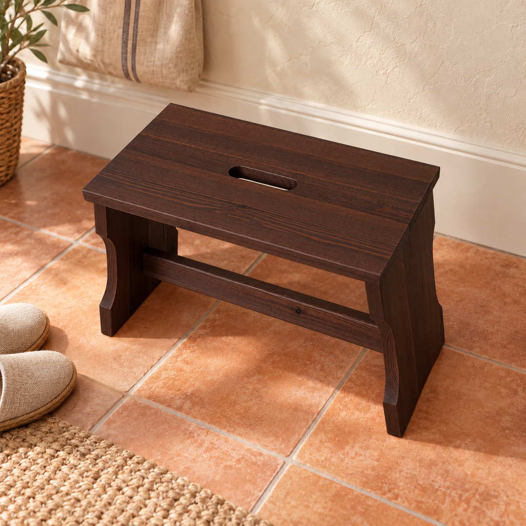 kiefer_massivholz_Leo Hocker Kiefer Massivholz | Klassischer Hocker Schemel aus 100% Bio Holz wenge