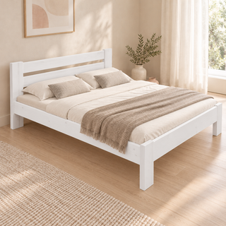 Nobis Bettgestell – 200 x 200 cm / Schneeweiß, im sonnigen Wohnambiente