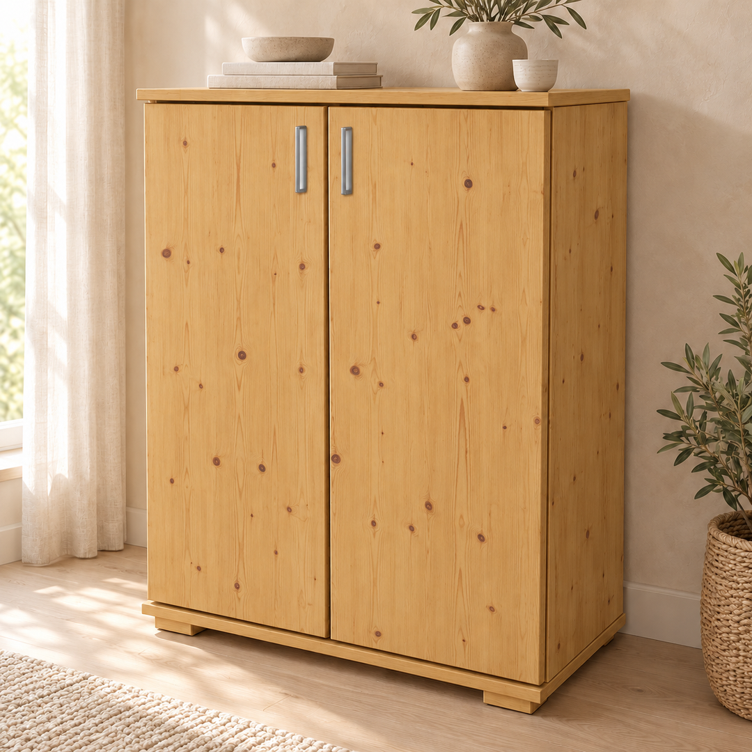 Nobis No-15-187 – Natur, Massivholzkommode im sonnigen Wohnambiente