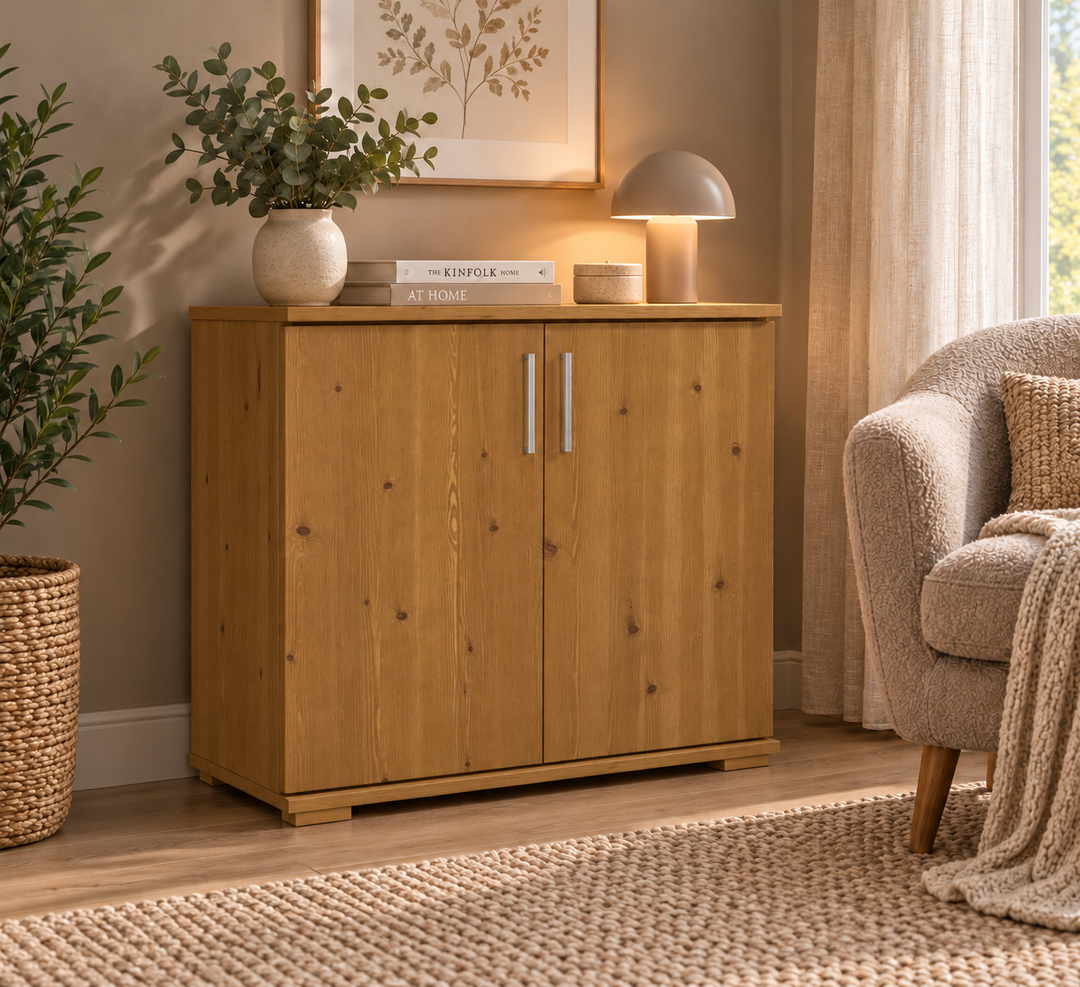 Nobis Kommode 2 tueren 74cm, 80 × 74 cm – Antik Kiefer im sonnigen Wohnambiente