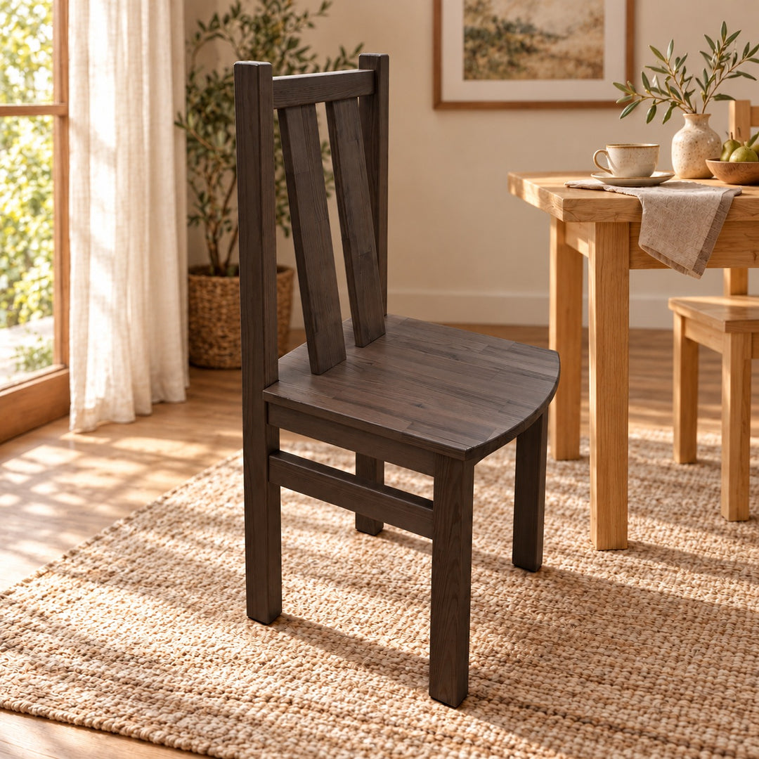 kiefer_massivholz_Nobis Stuhl No-40-100 – Wenge im sonnigen Esszimmer