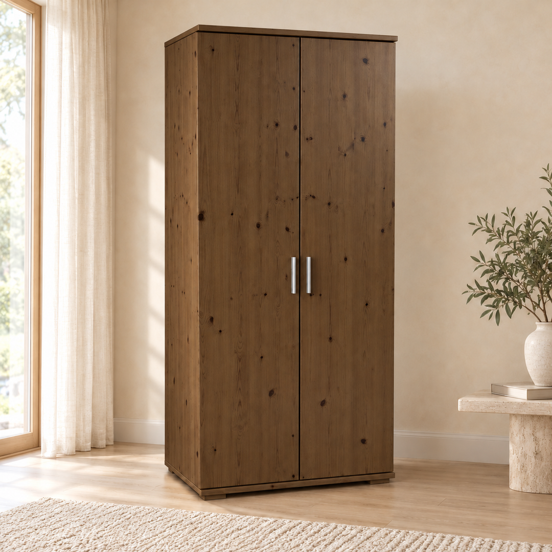 Nobis wardrobe234 – Nussbaum, im sonnigen Wohnambiente