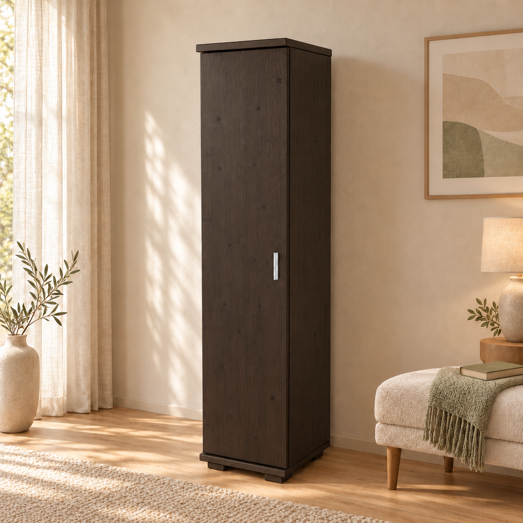 Nobis wardrobe242 – Wenge / nach links zum öffnen, im sonnigen Wohnambiente