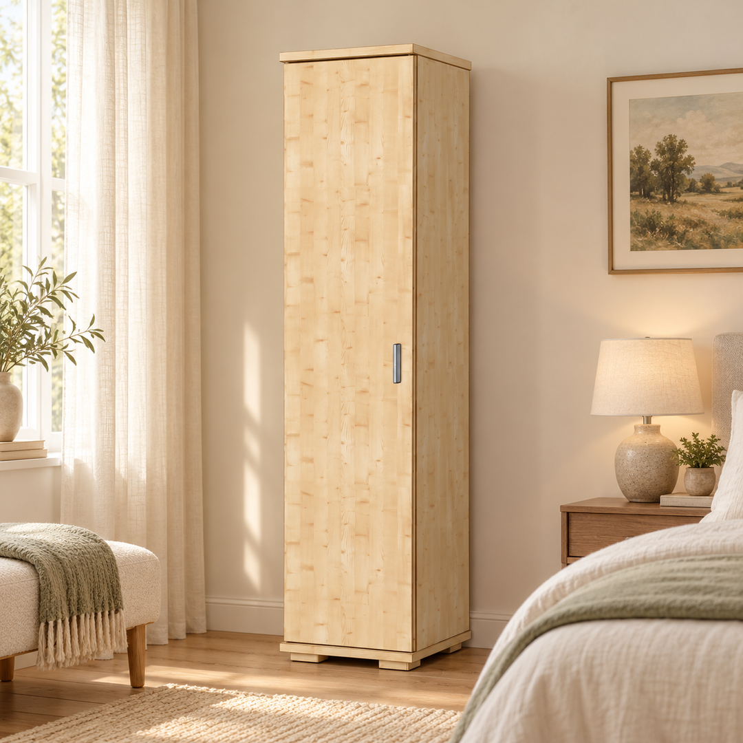 kiefer_massivholz_Nobis Kleiderschrank Kiefer, 42 cm Tiefe 1-Türig mit Regalen aus massivem Holz – Wohnbeispiel