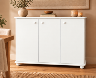 Anika Kommode Bio Kiefer Massivholz | 93er Sideboard 3-Türig mit Regalfächer – Schneeweiß vollständig deckend; Farbvisualisierung